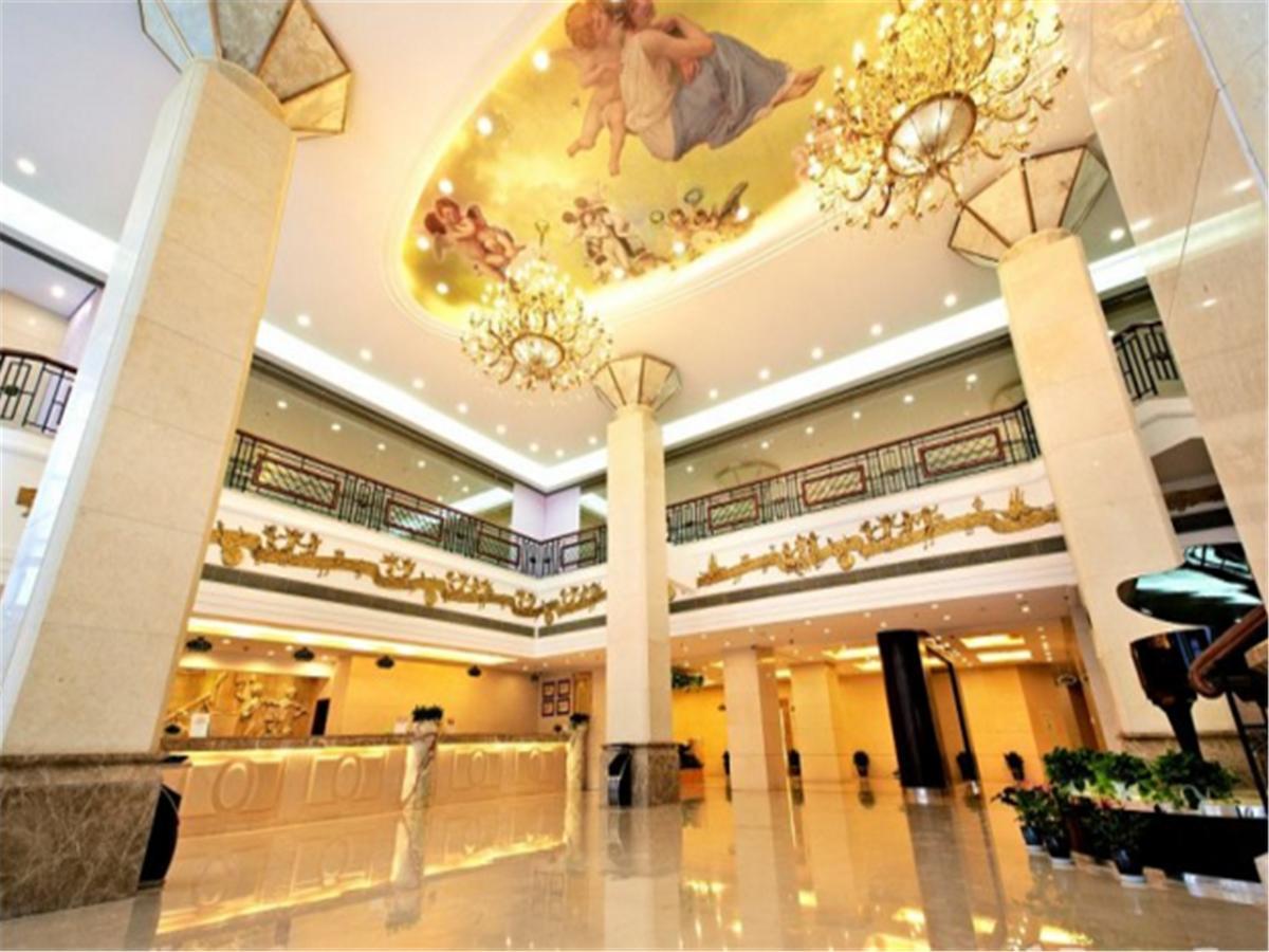 Vienna International Hotel Shanghai Train Station Екстер'єр фото